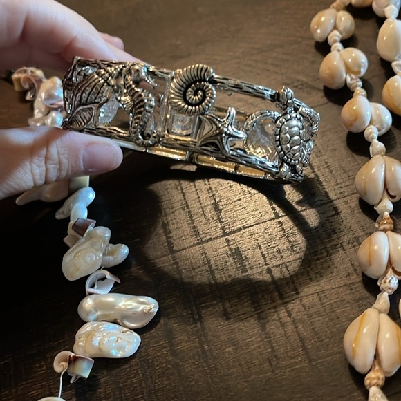 Beach themed jewelry lot sea turtles 🐢 - Picture 7 of 10